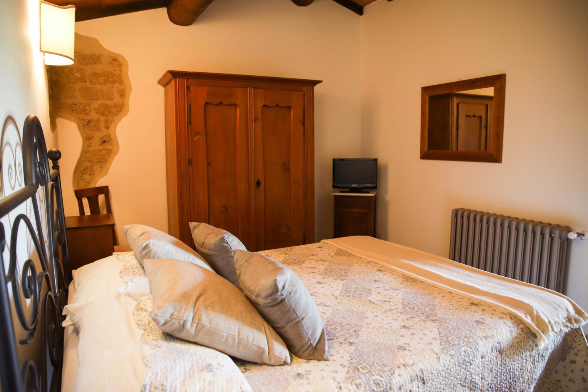 Гостьовий будинок Country House Poggio Aione Catabbio Екстер'єр фото